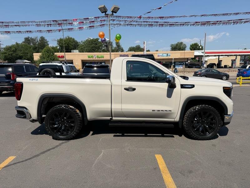 GMC Sierra 1500 4WD Reg Cab 126" Pro 2026