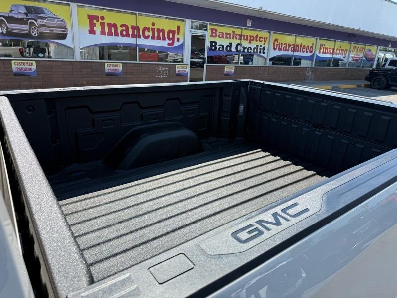 GMC Sierra 1500 4WD Reg Cab 126" Pro 2026