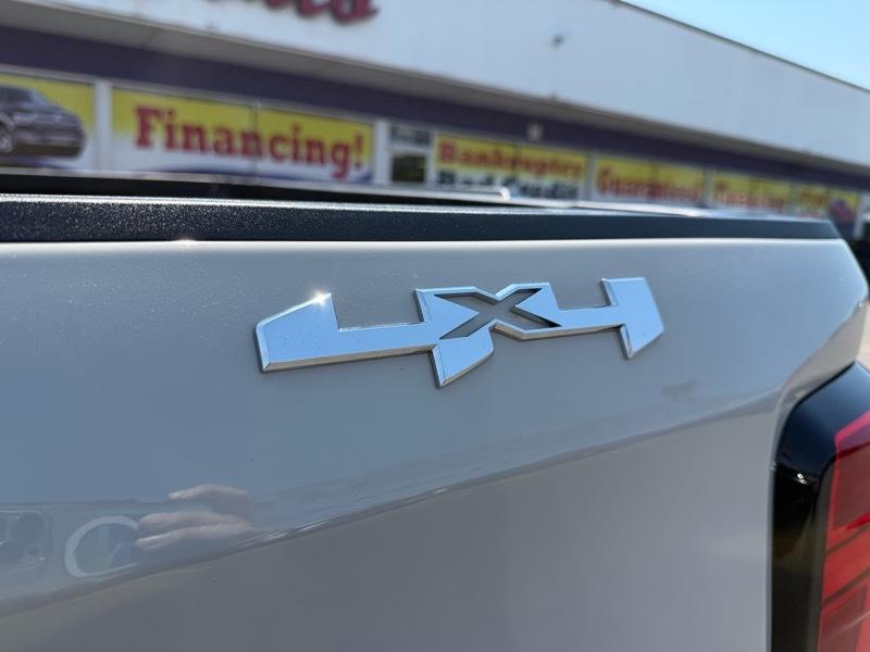 GMC Sierra 1500 4WD Reg Cab 126" Pro 2026