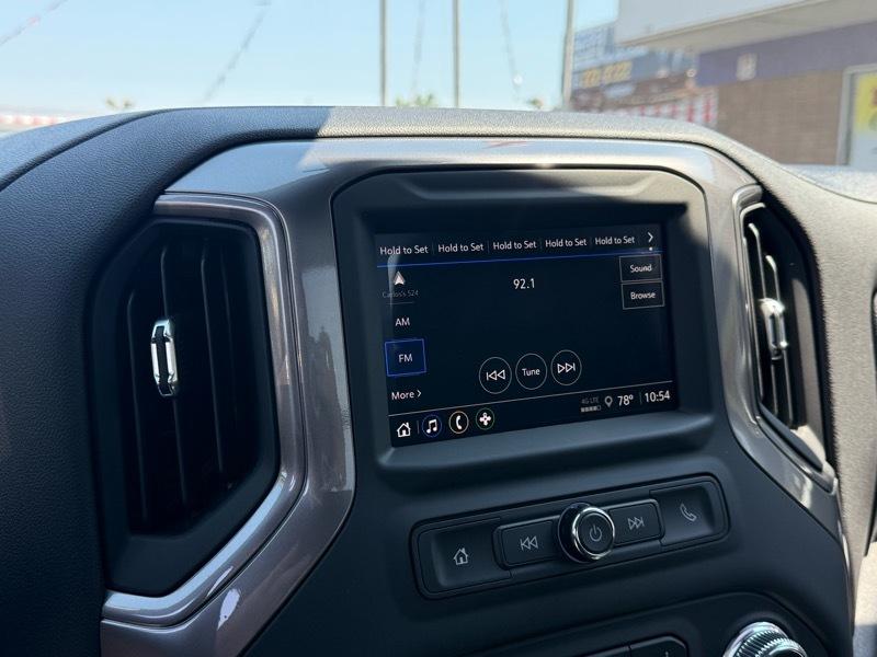 GMC Sierra 1500 4WD Reg Cab 126" Pro 2026