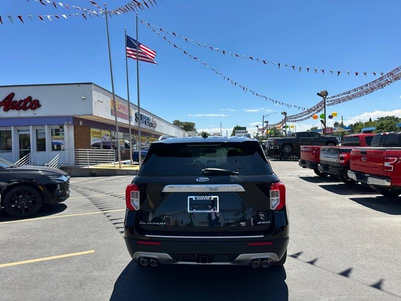 Ford Explorer Platinum 4WD 2021