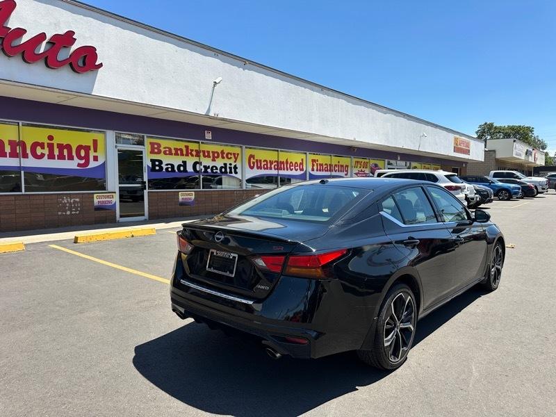 Nissan Altima 2.5 SR AWD Sedan 2023
