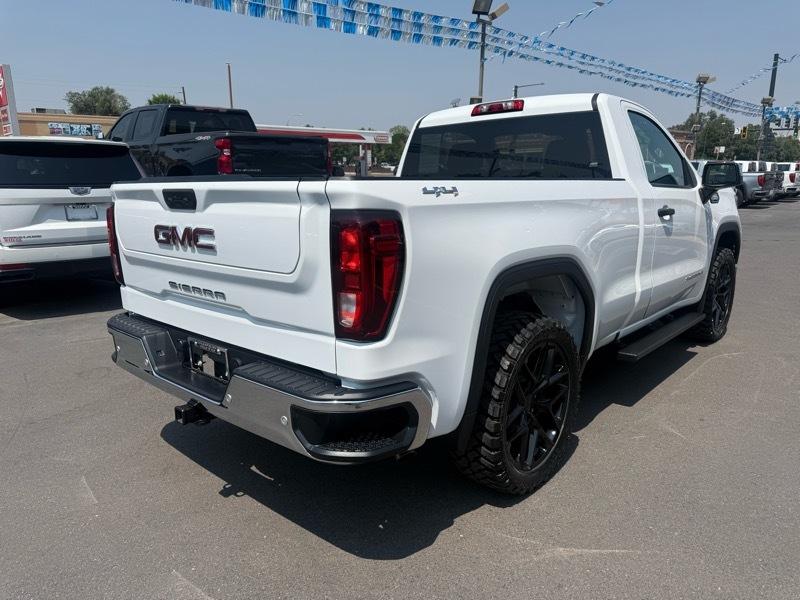 GMC Sierra 1500 4WD Reg Cab 126" Pro 2026