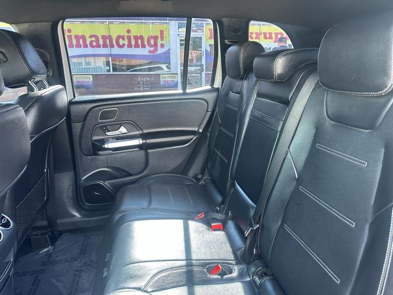 Mercedes-Benz GLB AMG GLB 35 4MATIC SUV 2023