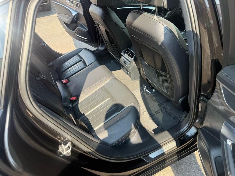 Audi A6 Sedan Premium Plus 55 TFSI quattro 2024