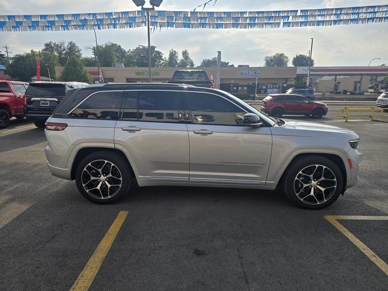 Jeep Grand Cherokee 4xe Summit Reserve 4x4 2023
