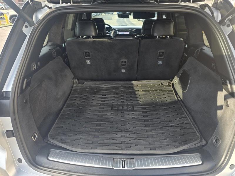Jeep Grand Cherokee 4xe Summit Reserve 4x4 2023