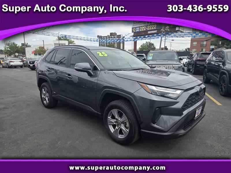 Toyota RAV4 Hybrid XLE AWD (Natl) 2025