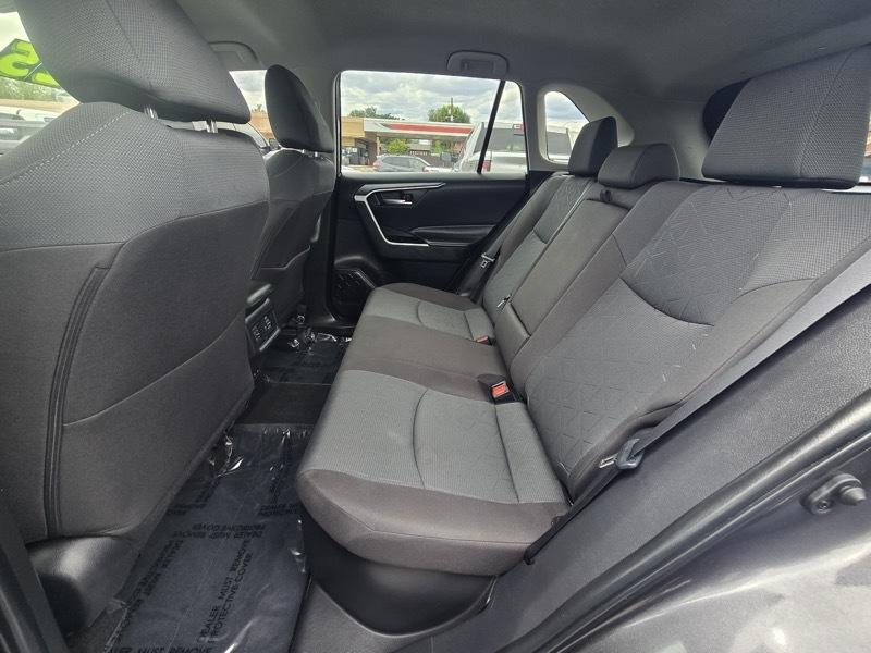 Toyota RAV4 Hybrid XLE AWD (Natl) 2025
