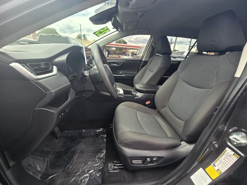 Toyota RAV4 Hybrid XLE AWD (Natl) 2025