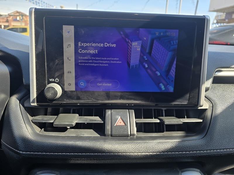 Toyota RAV4 LE AWD (Natl) 2025