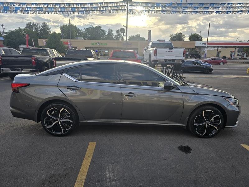 Nissan Altima SR AWD 2025