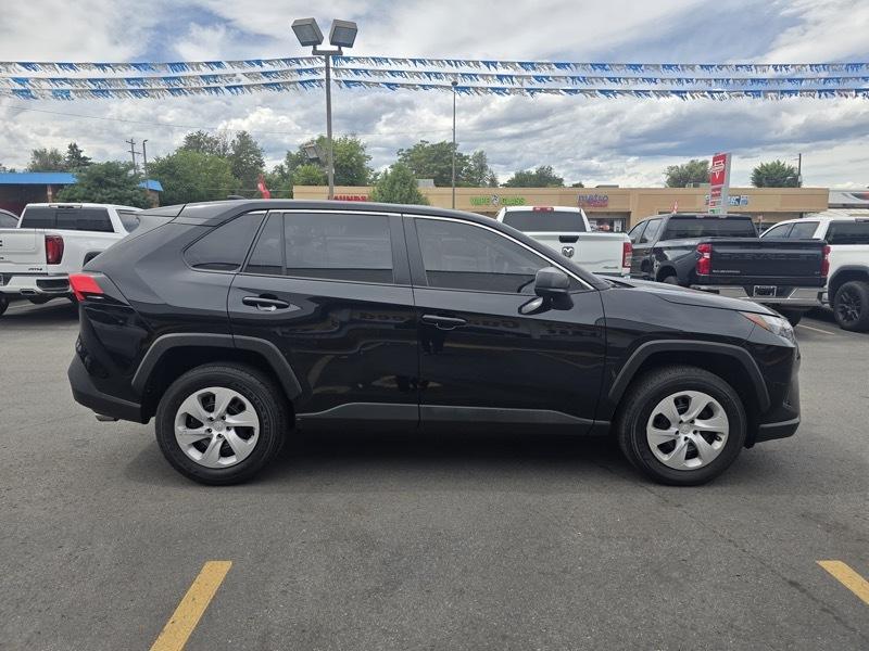 Toyota RAV4 LE AWD (Natl) 2025