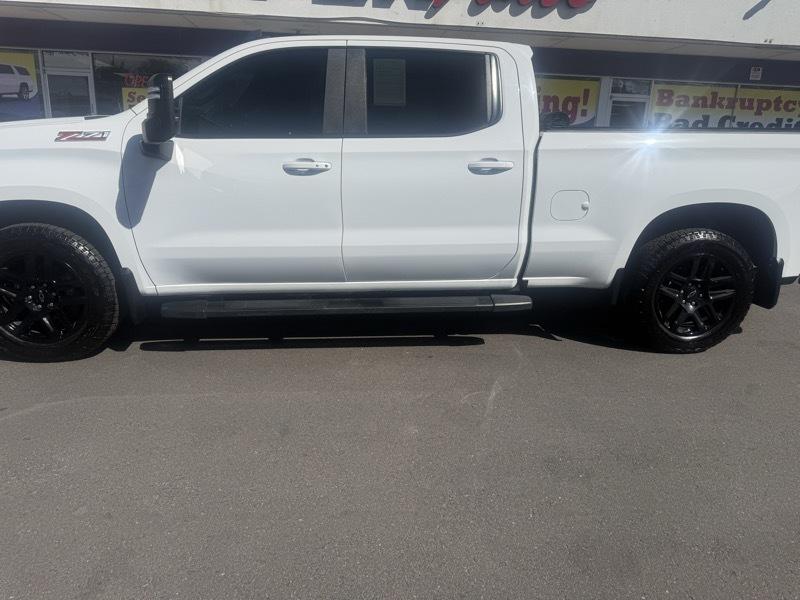 Chevrolet Silverado 1500 4WD Crew Cab 157" RST 2023
