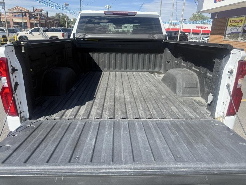 Chevrolet Silverado 1500 4WD Crew Cab 157" RST 2023