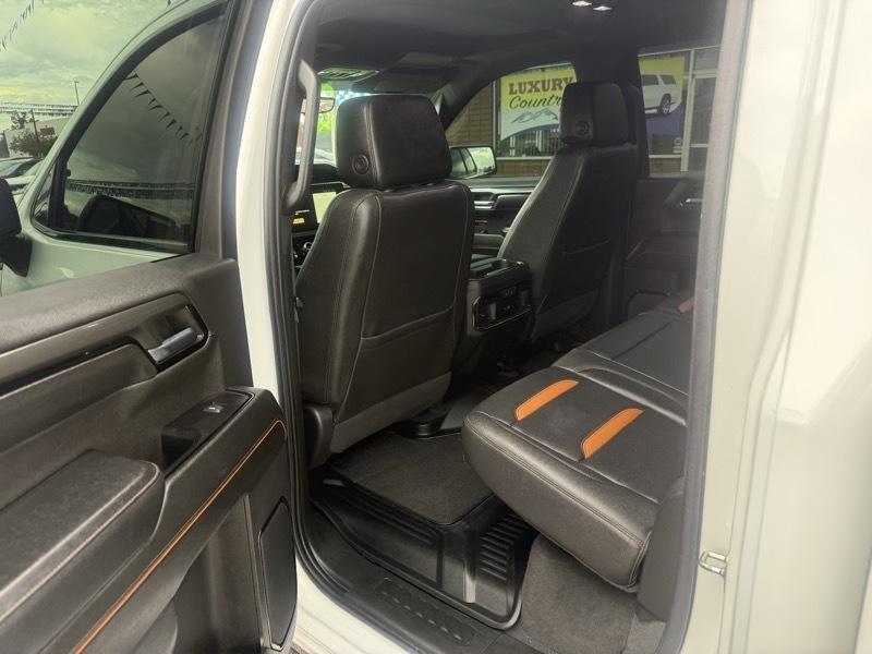 GMC Sierra 1500 4WD Crew Cab 147" AT4 2022