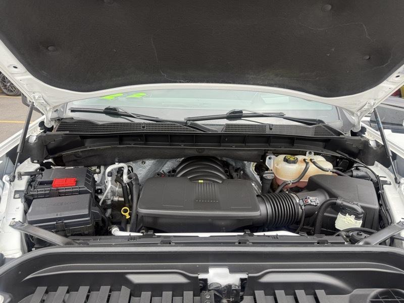 GMC Sierra 1500 4WD Crew Cab 147" AT4 2022