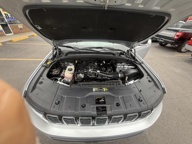 Jeep Grand Cherokee L Limited 4x4 2023