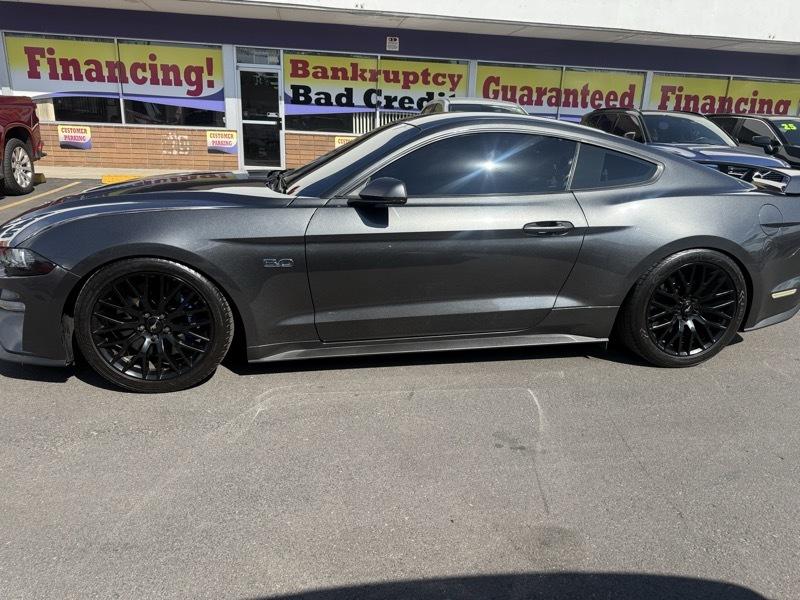 Ford Mustang GT Fastback 2020