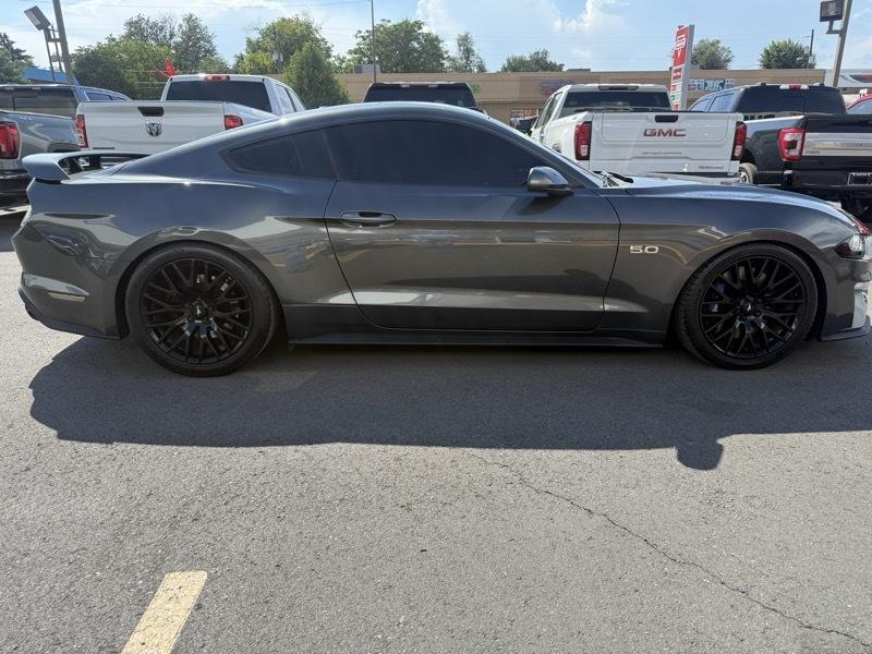 Ford Mustang GT Fastback 2020