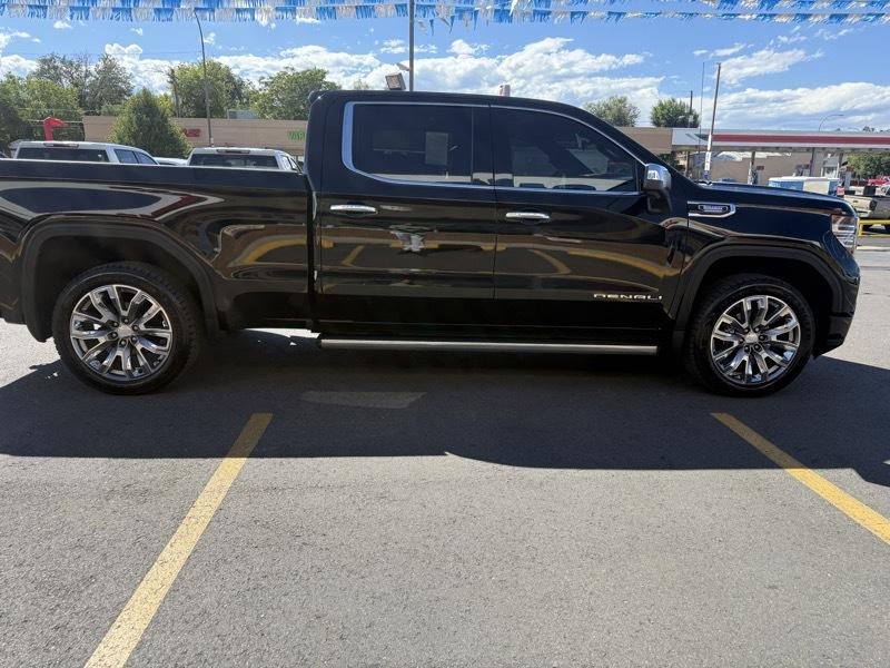 GMC Sierra 1500 4WD Crew Cab 157" Denali 2022