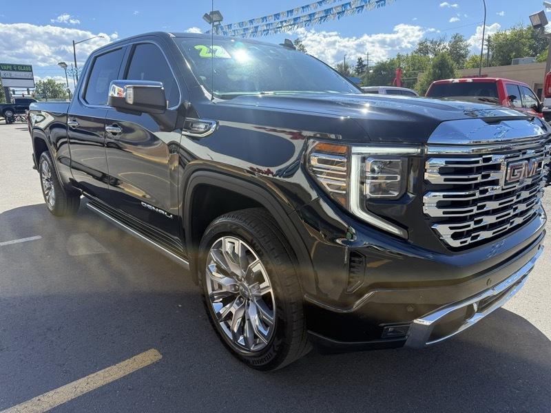 GMC Sierra 1500 4WD Crew Cab 157" Denali 2022