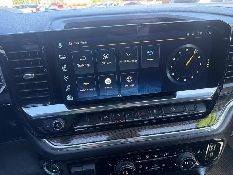 Chevrolet Silverado 1500 4WD Crew Cab 147" RST 2024