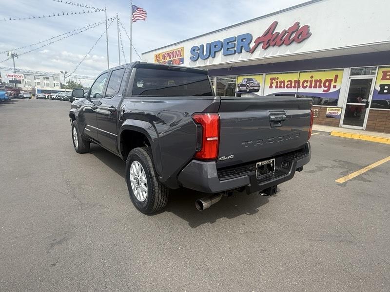Toyota Tacoma 4WD TRD Off Road Double Cab 5' Bed MT (Natl) 2024