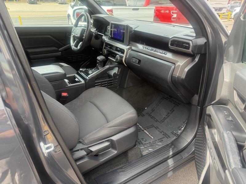 Toyota Tacoma 4WD TRD Off Road Double Cab 5' Bed MT (Natl) 2024