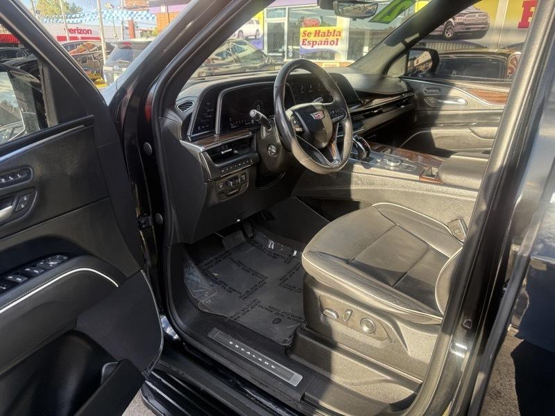 Cadillac Escalade 4WD 4dr Premium Luxury 2021