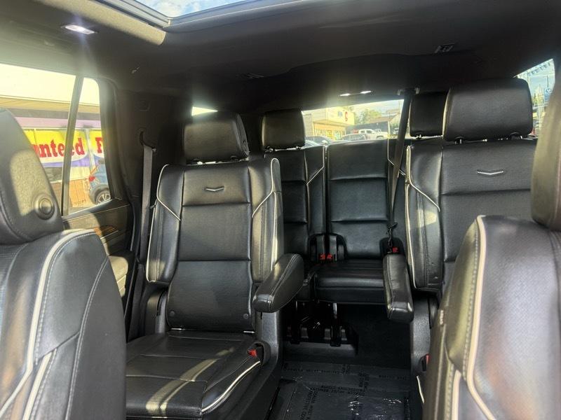 Cadillac Escalade 4WD 4dr Premium Luxury 2021