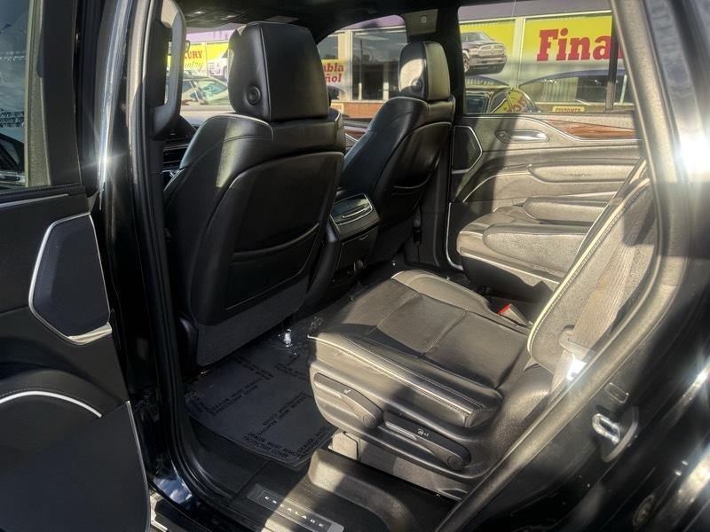 Cadillac Escalade 4WD 4dr Premium Luxury 2021