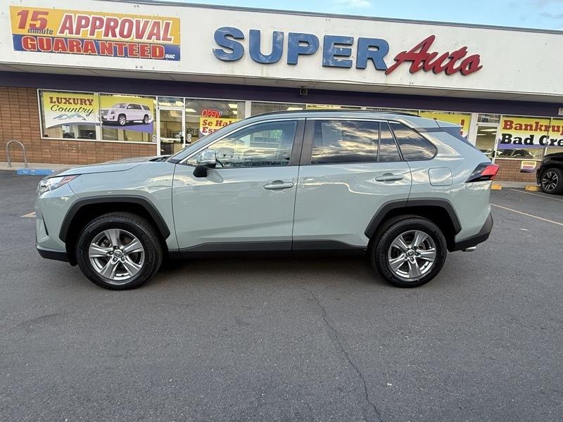 Toyota RAV4 XLE AWD (Natl) 2022
