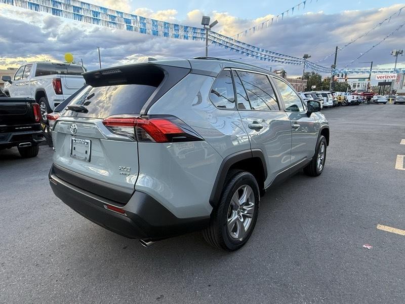 Toyota RAV4 XLE AWD (Natl) 2022