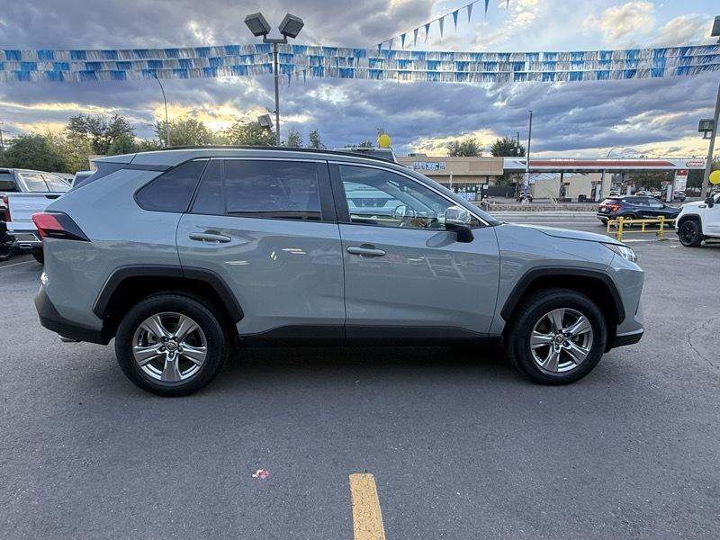 Toyota RAV4 XLE AWD (Natl) 2022