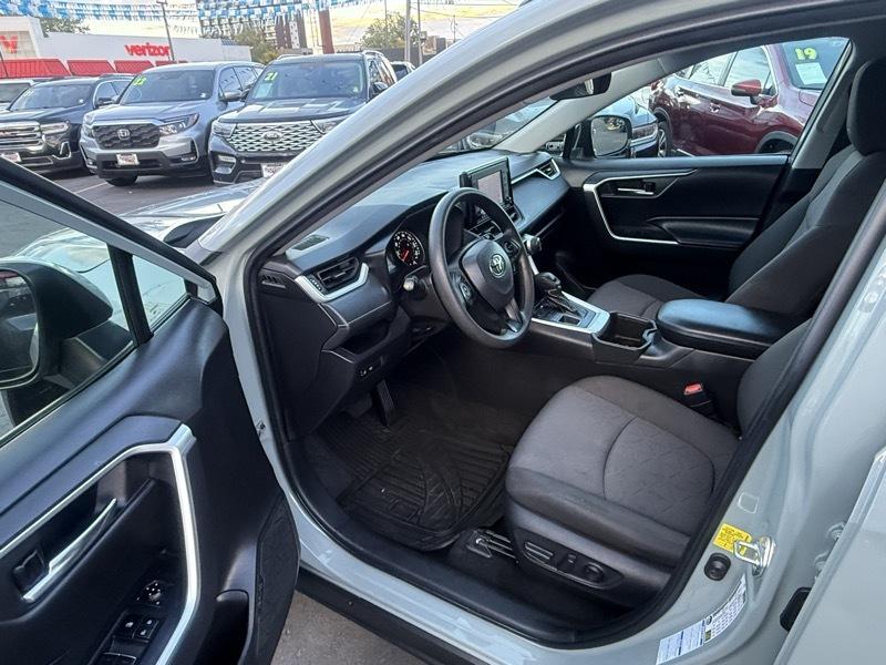 Toyota RAV4 XLE AWD (Natl) 2022