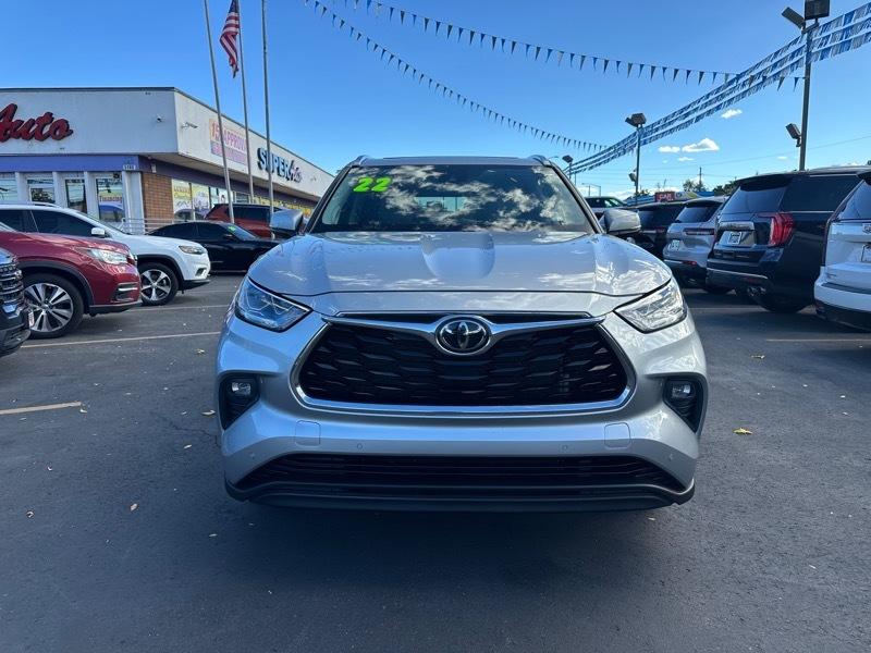 Toyota Highlander Limited AWD (Natl) 2022