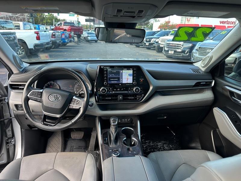 Toyota Highlander Limited AWD (Natl) 2022