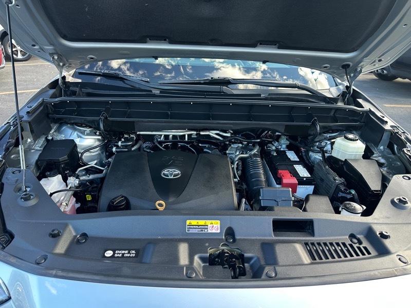 Toyota Highlander Limited AWD (Natl) 2022