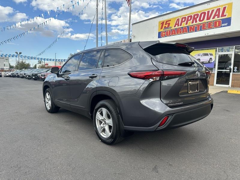 Toyota Highlander L AWD (Natl) 2021