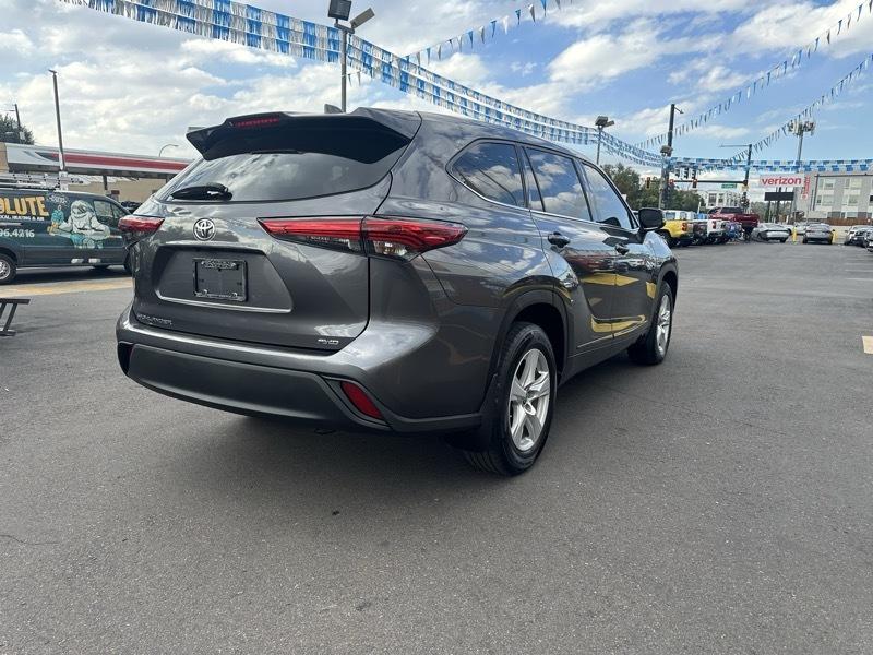 Toyota Highlander L AWD (Natl) 2021