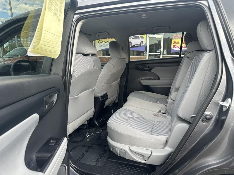 Toyota Highlander L AWD (Natl) 2021