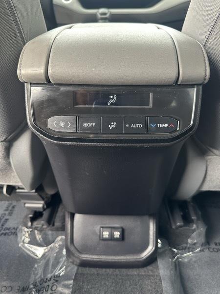 Toyota Highlander L AWD (Natl) 2021