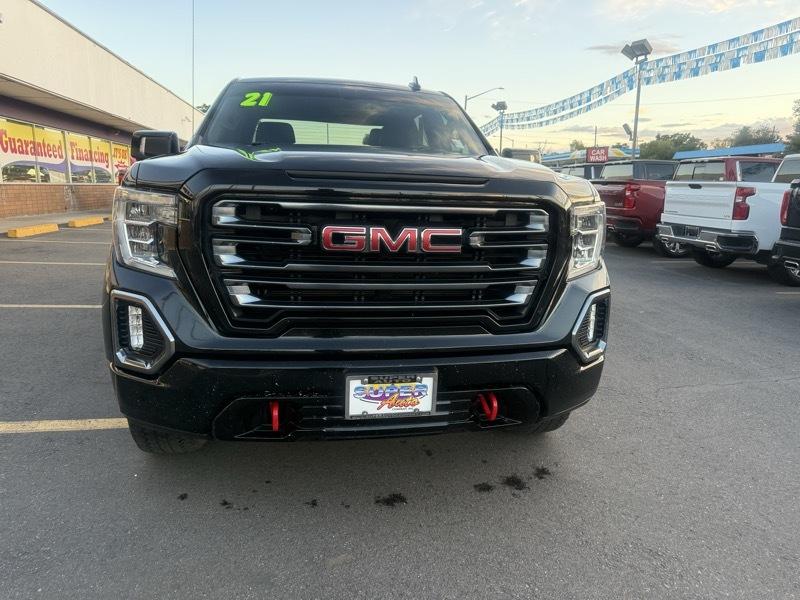 GMC Sierra 1500 4WD Crew Cab 147" AT4 2021