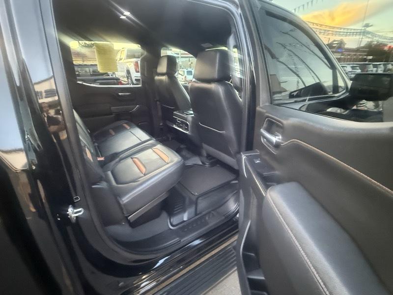 GMC Sierra 1500 4WD Crew Cab 147" AT4 2021