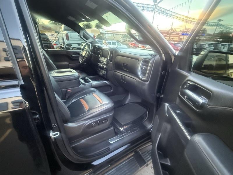 GMC Sierra 1500 4WD Crew Cab 147" AT4 2021