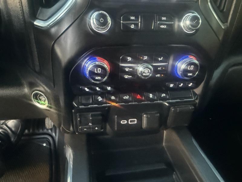 GMC Sierra 1500 4WD Crew Cab 147" AT4 2021