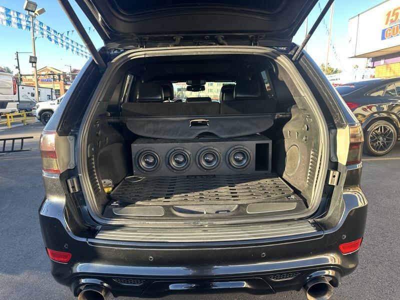 Jeep Grand Cherokee 4WD 4dr SRT8 2012