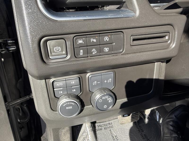 Chevrolet Tahoe 4WD 4dr Z71 2023