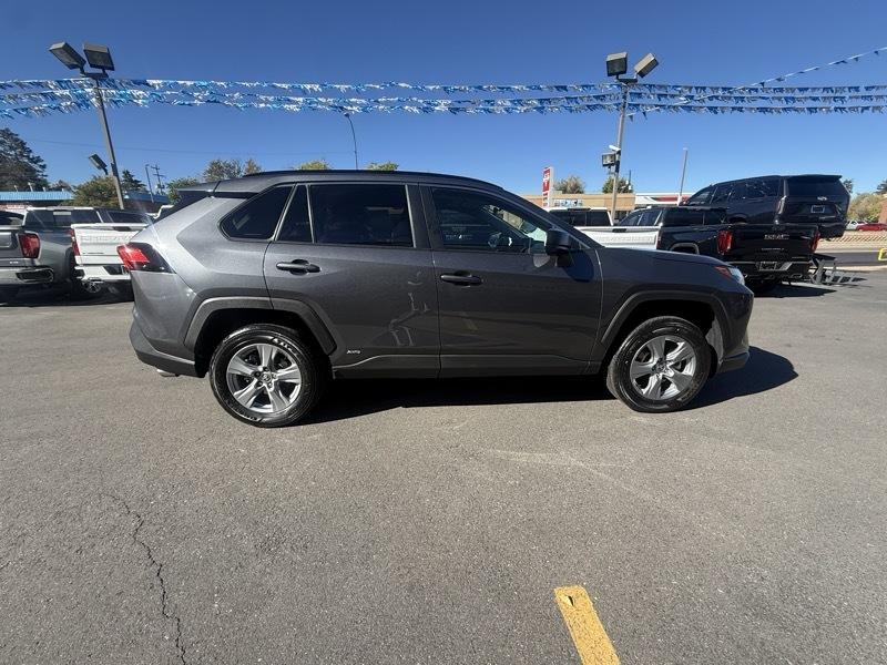 Toyota RAV4 Hybrid LE AWD (Natl) 2025